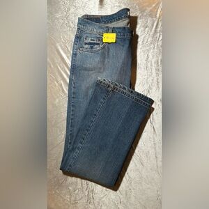 Women's Levi’s Curvy Cut Blue Jeans (SKU: TR-006)